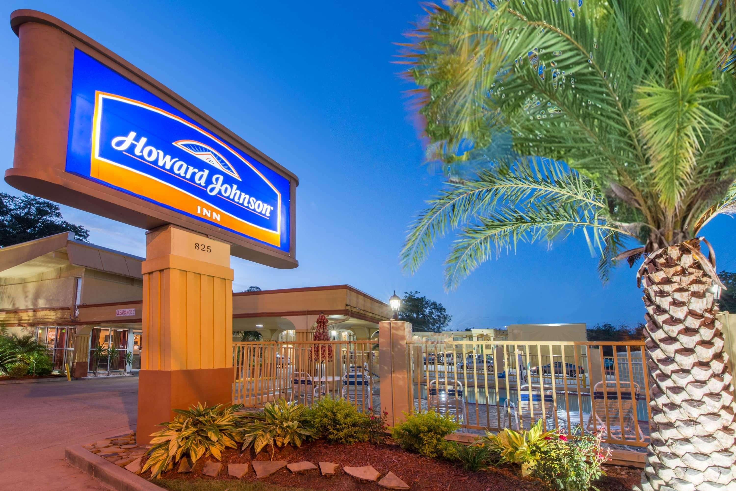 Howard Johnson By Wyndham Historic Lake Charles Exteriér fotografie